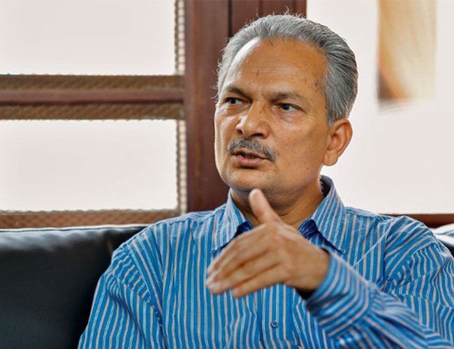 यो मध्यावधि चुनाव होइन, सं‌विधान खारेज गर्ने प्रपञ्च हो : डा. भट्टराई
