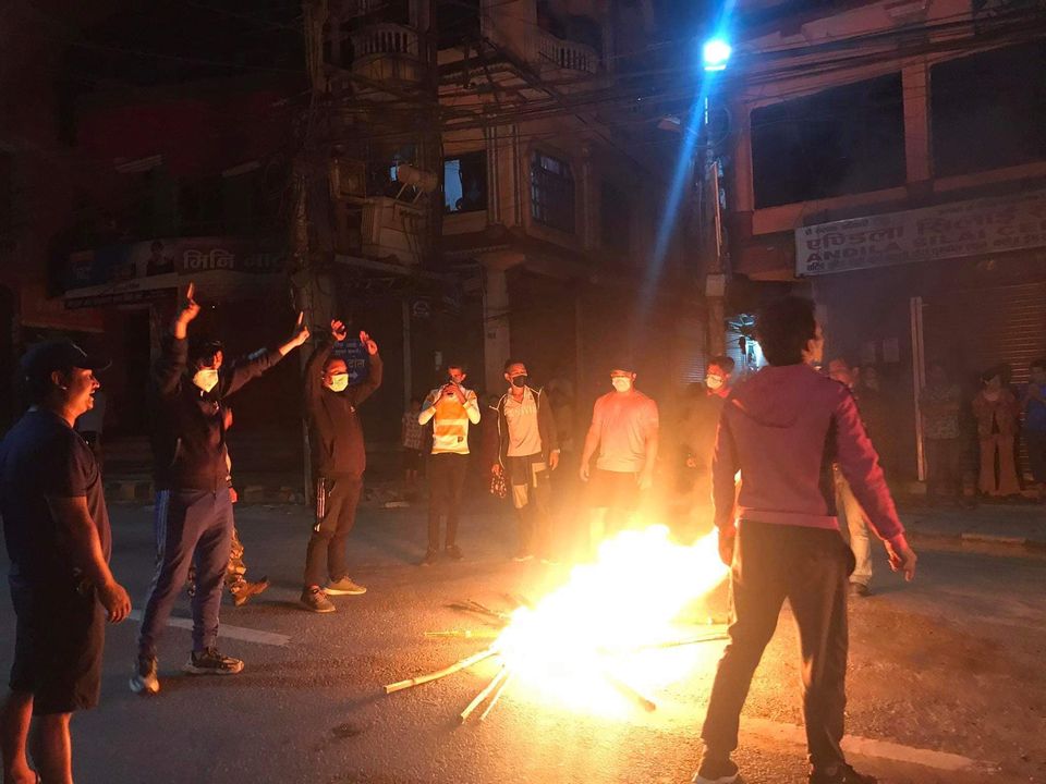 YCL धादिङ द्धारा धादिङबेशीमा राके जुलुस
