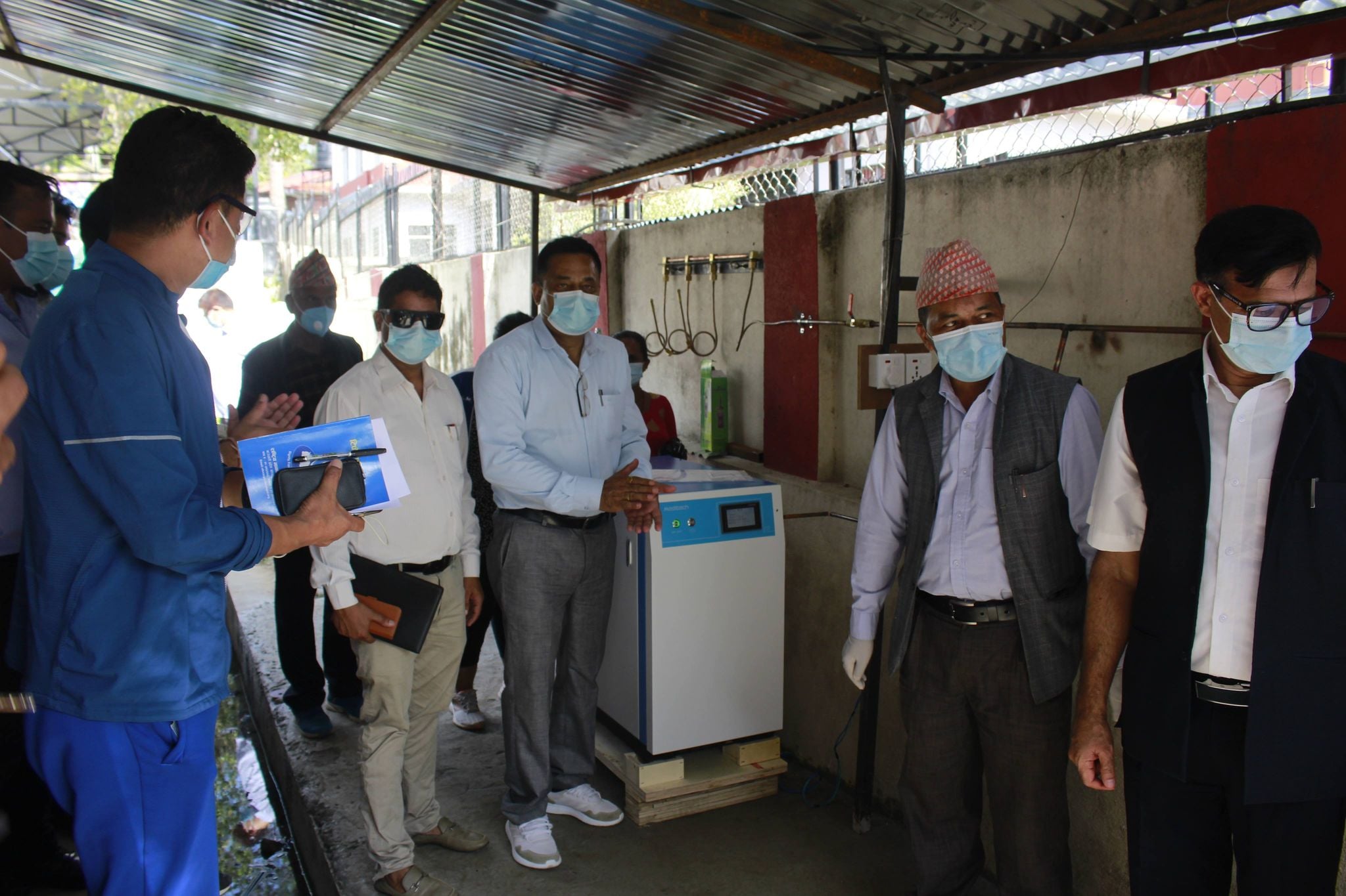 धादिङको नीलकण्ठ नगरपालिका द्धारा अक्सिजन प्लान्ट जडान,प्रति मिनेट ४० लिटर अक्सिजन उत्पादन गर्ने