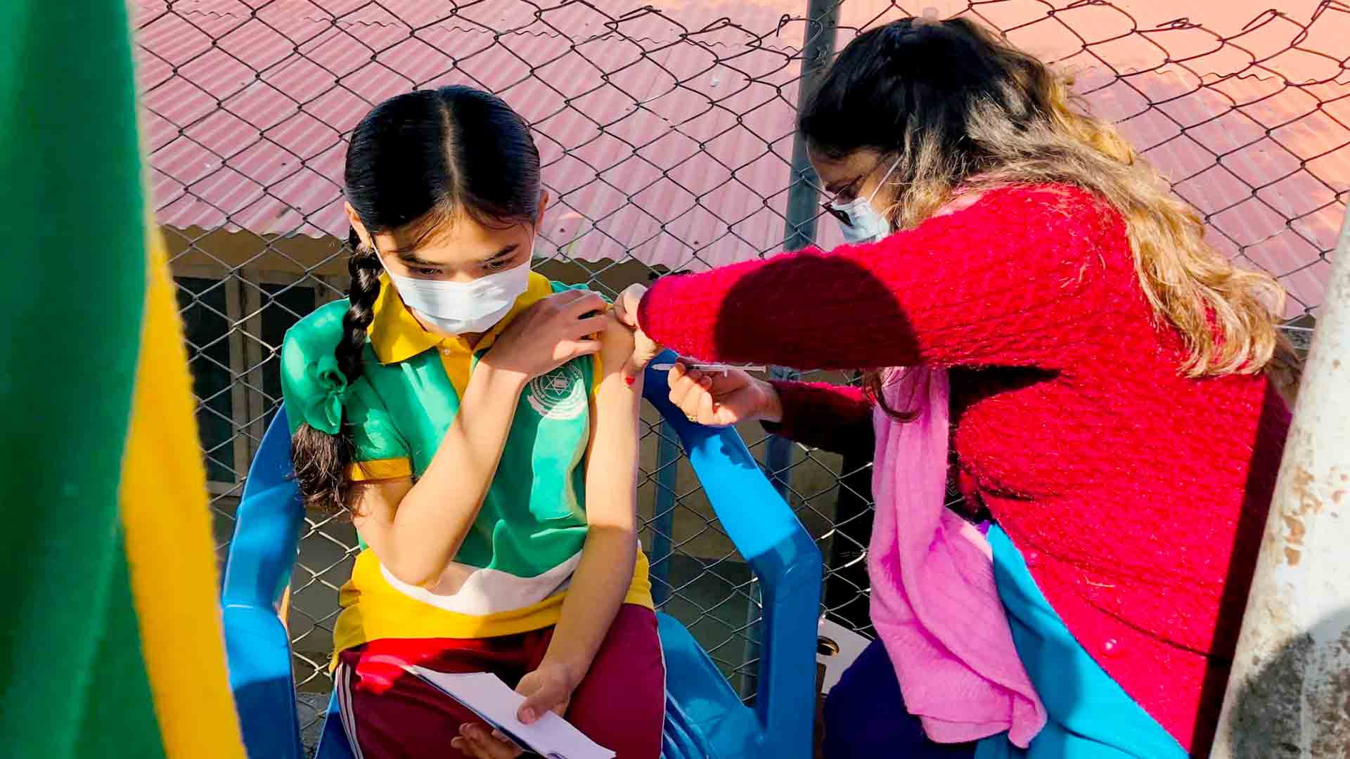 धादिङका २० हजार ११७ जना विद्यार्थीले लगाए कोरोना विरुद्धको मोडर्ना खोप