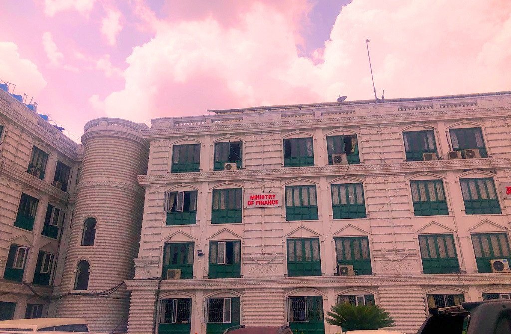 स्थानीय तह निर्वाचन सम्पन्न गर्न सेना वाहेकलाई करिव साढे १४ अर्ब खर्च दिइने 