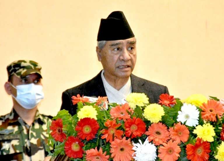 देउवाले पेलेरै गठबन्धनबारे निर्णय गर्न सक्लान् ?