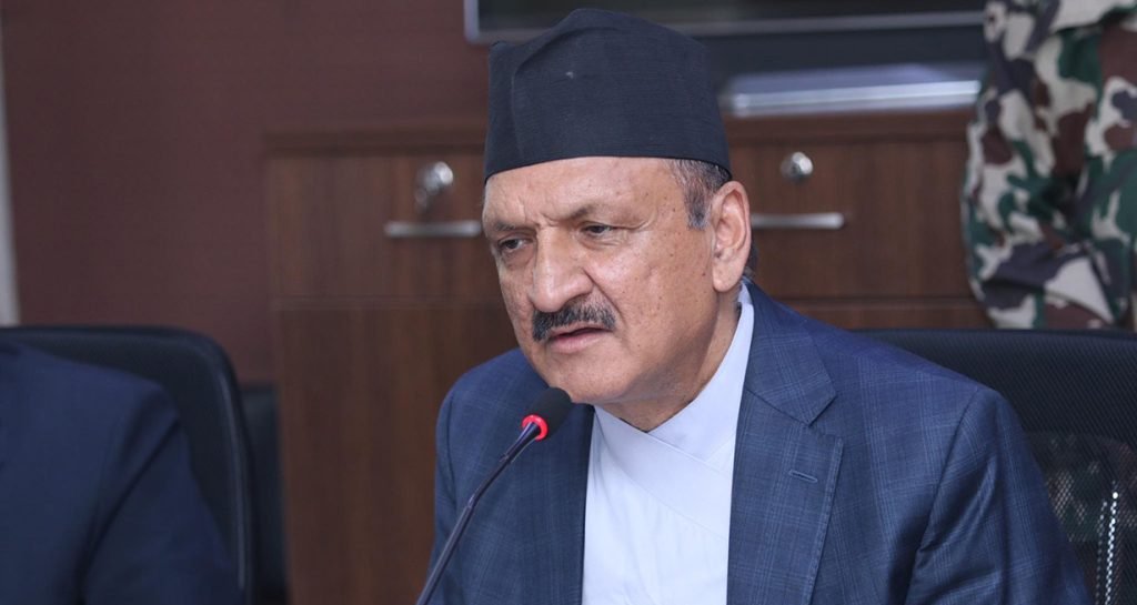 पुँजीगत खर्च बढाउनु सरकारको पहिलो प्राथमिकता : अर्थमन्त्री महत