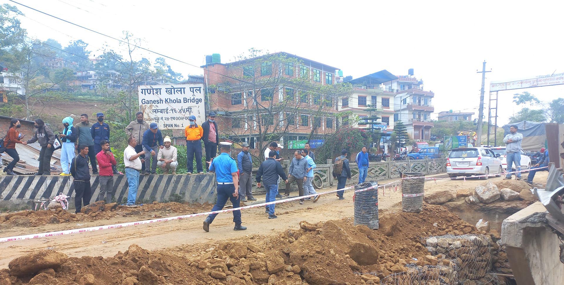 हिजो देखि अवरुद्ध धादिङको पृथ्वी राजमार्ग एकतर्फी सुचारु