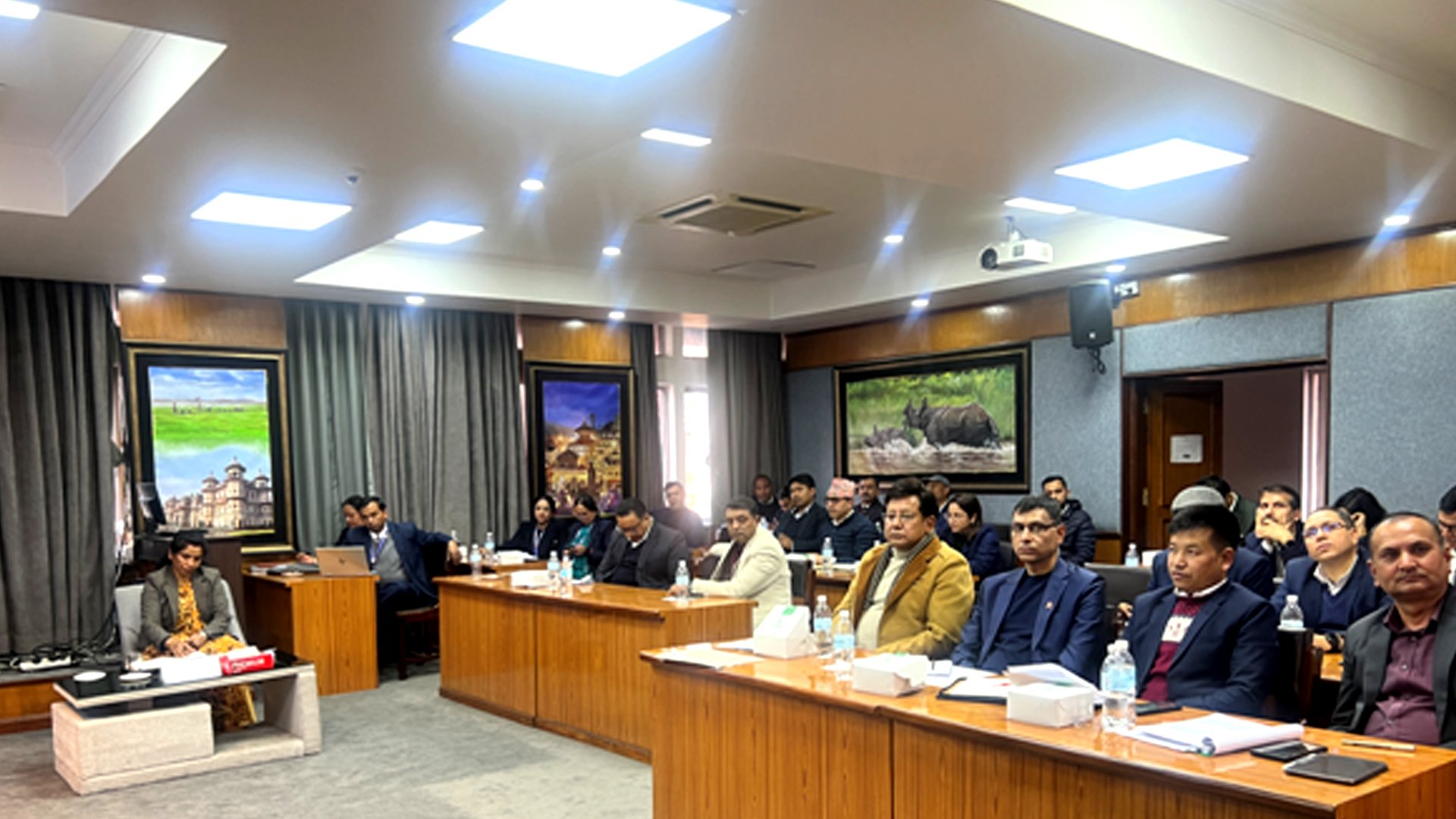 सञ्चार मन्त्रालयको दोस्रो त्रैमासिक समीक्षाः पुँजीगत खर्च बढाइनुपर्नेमा जोड