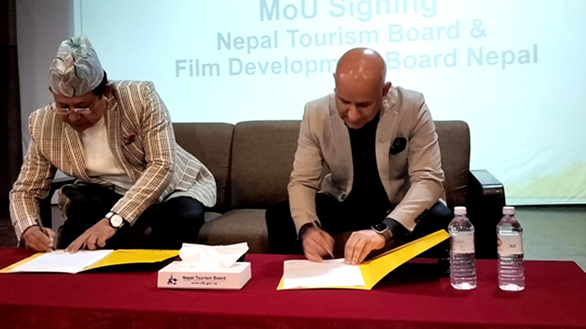 चलचित्र पर्यटन प्रवद्र्धनका लागि पर्यटन र चलचित्र विकास बोर्डबीच समझदारी