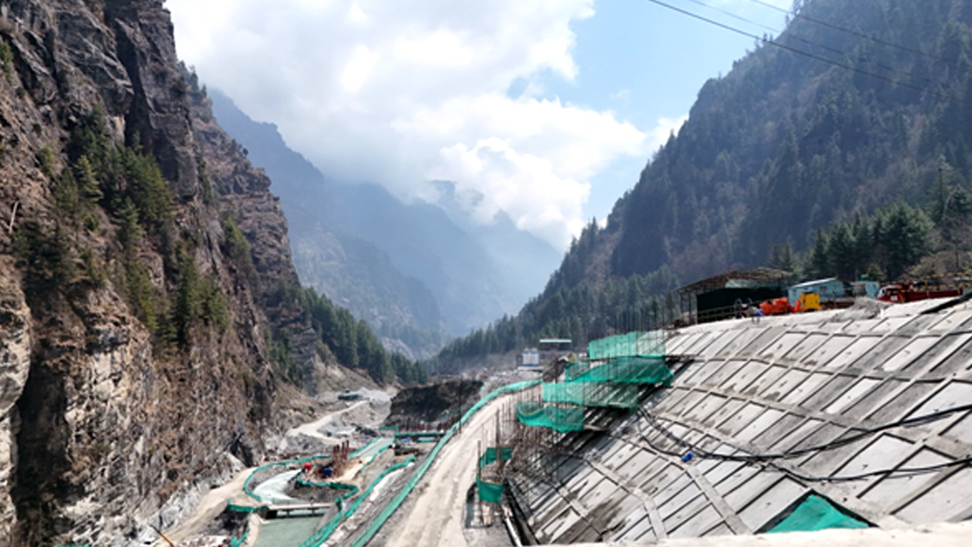 हिमालको काखबाट राष्ट्रिय समृद्धितर्फ